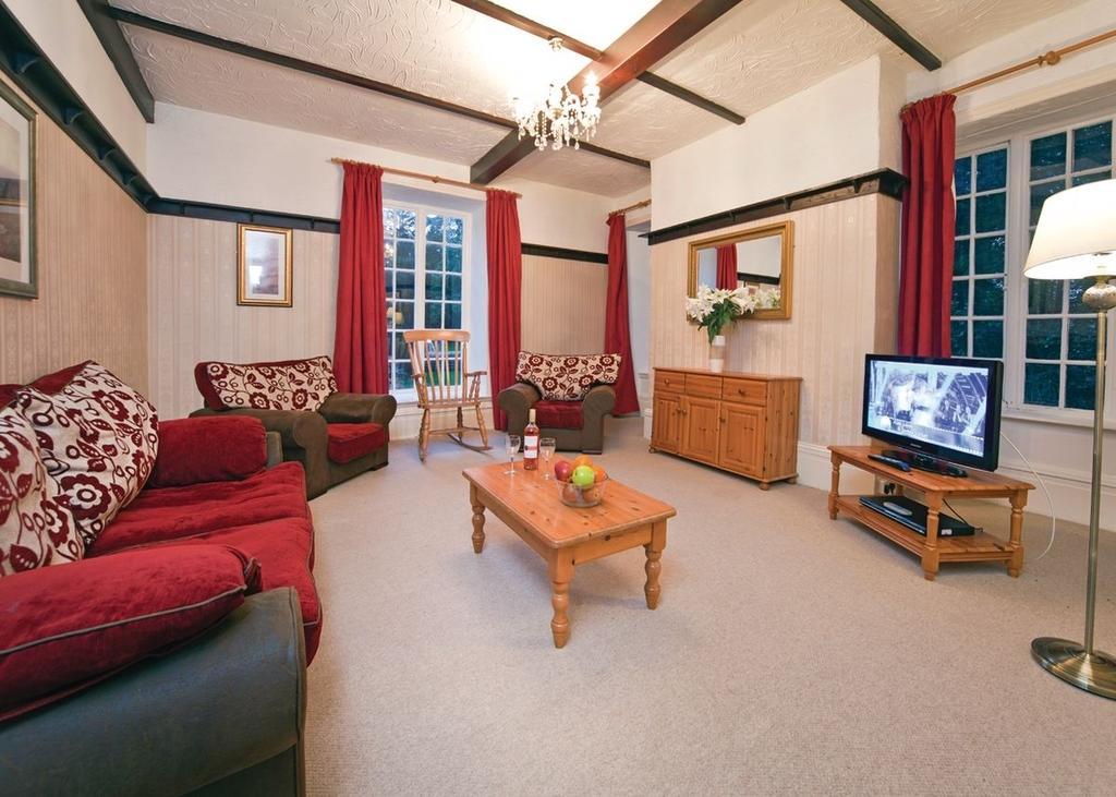 Отель Hengar Manor Country Park Michaelstow Экстерьер фото